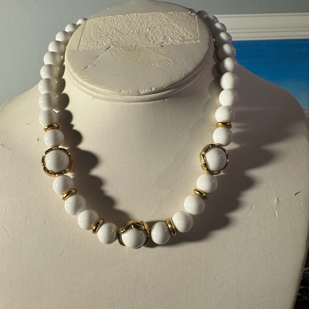 Jones New York Elegant White Beaded Necklace with Gold Accents